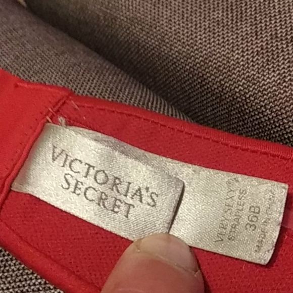 Vs Strapless Bra water pads very nice - Picture 5 of 5